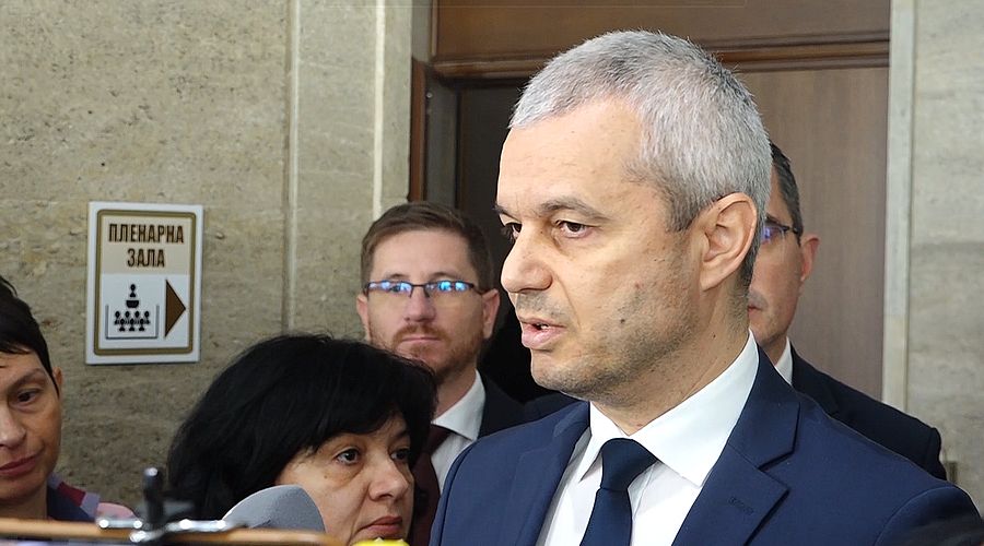 Костадин Костадинов, Възраждане
